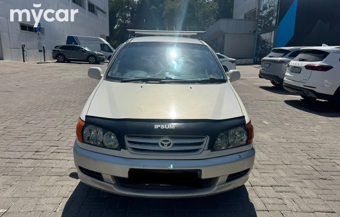 Toyota Ipsum 2000