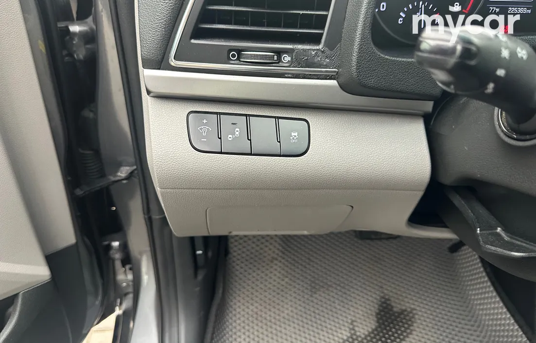Hyundai Elantra 2018