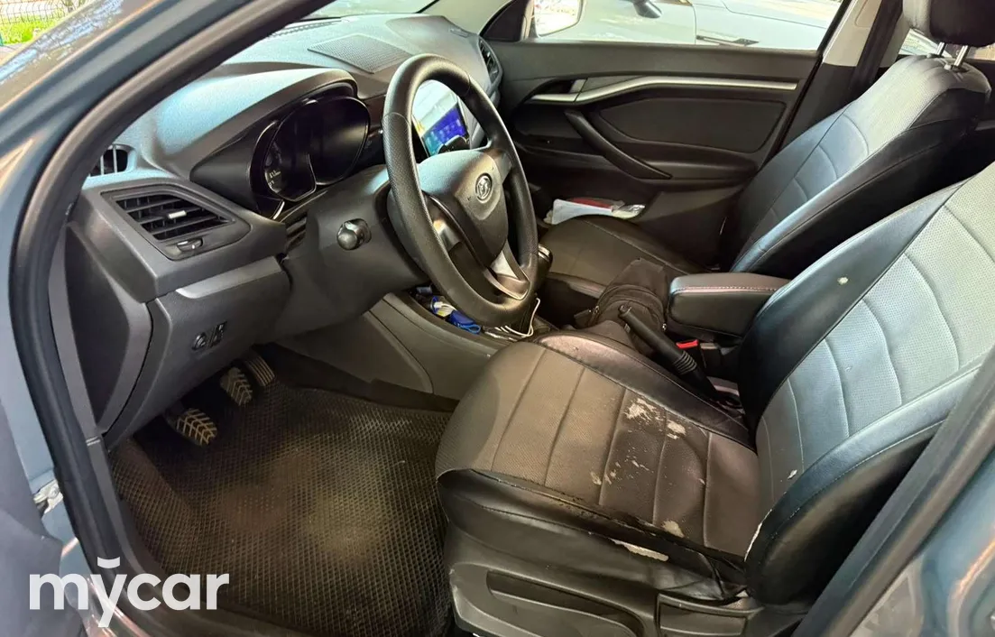 LADA Vesta 2017