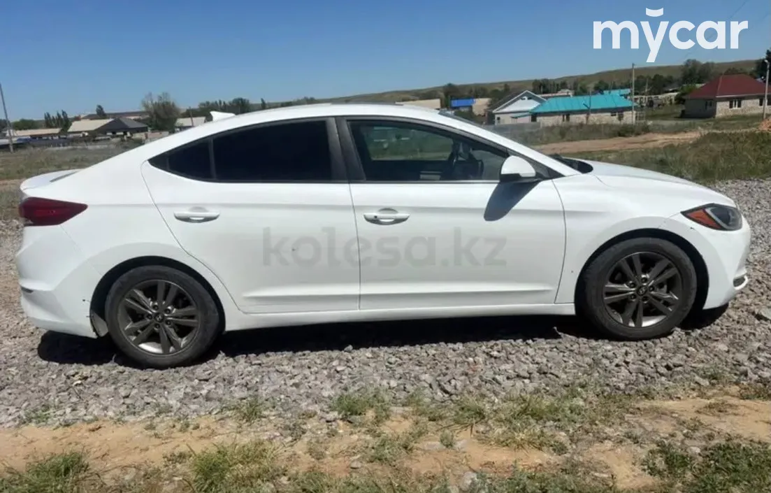 Hyundai Elantra 2018