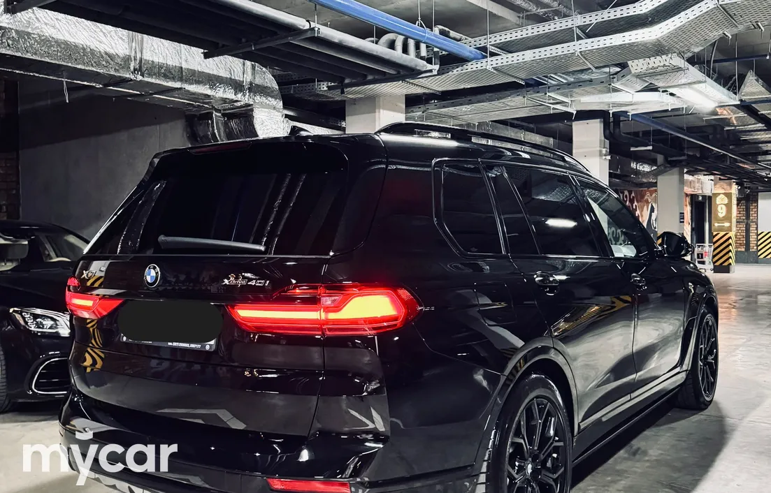 BMW X7 2022
