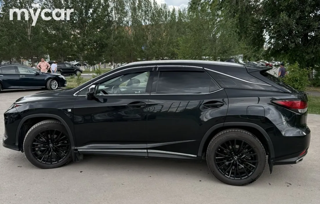 Lexus RX 2019