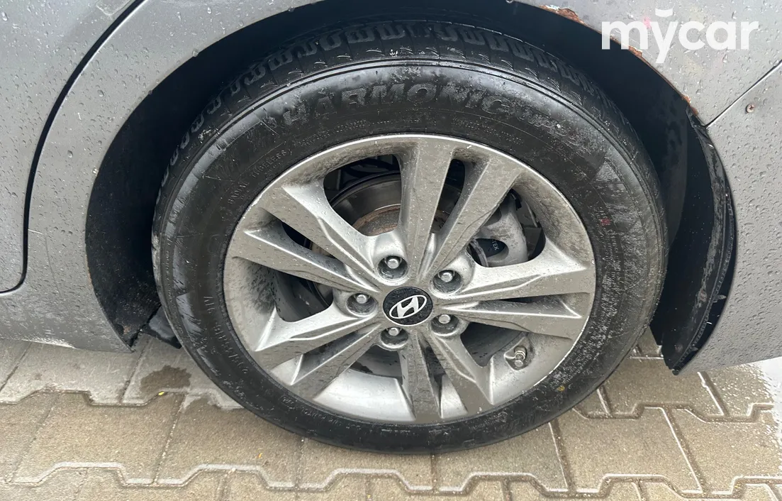Hyundai Elantra 2018