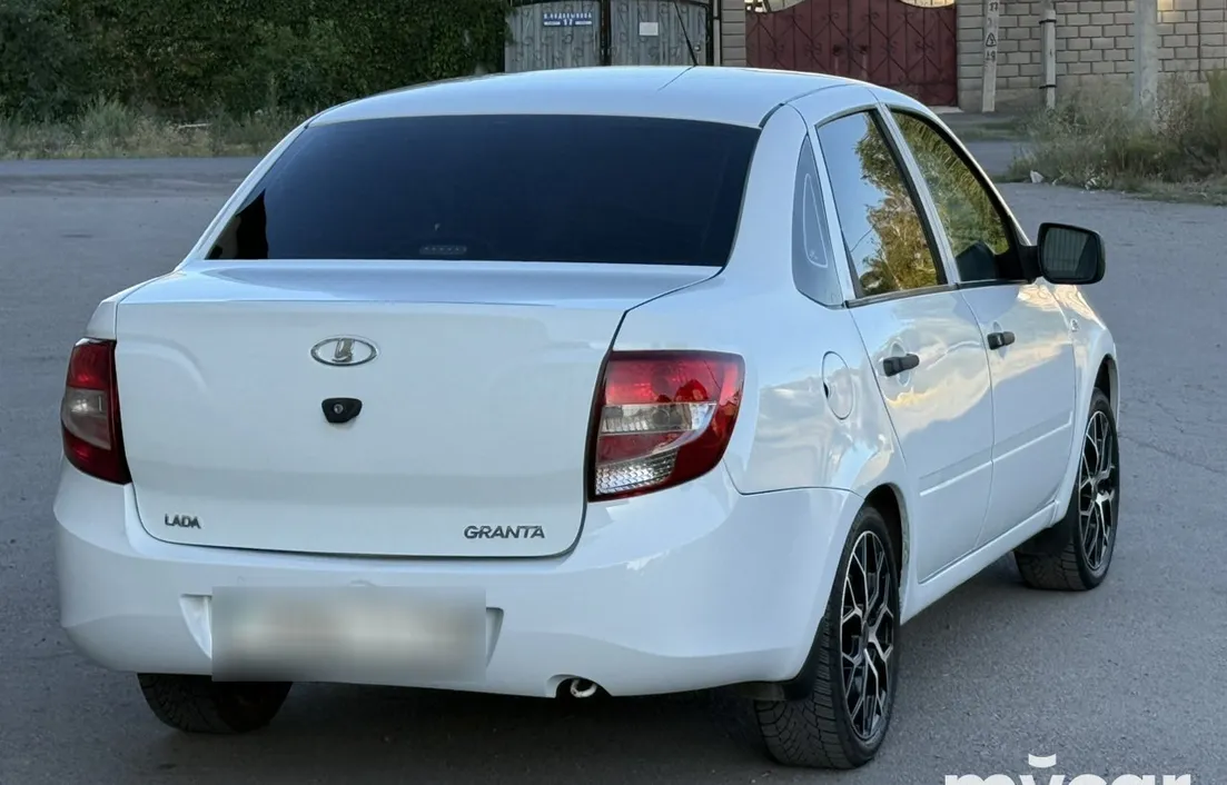 LADA Granta 2014