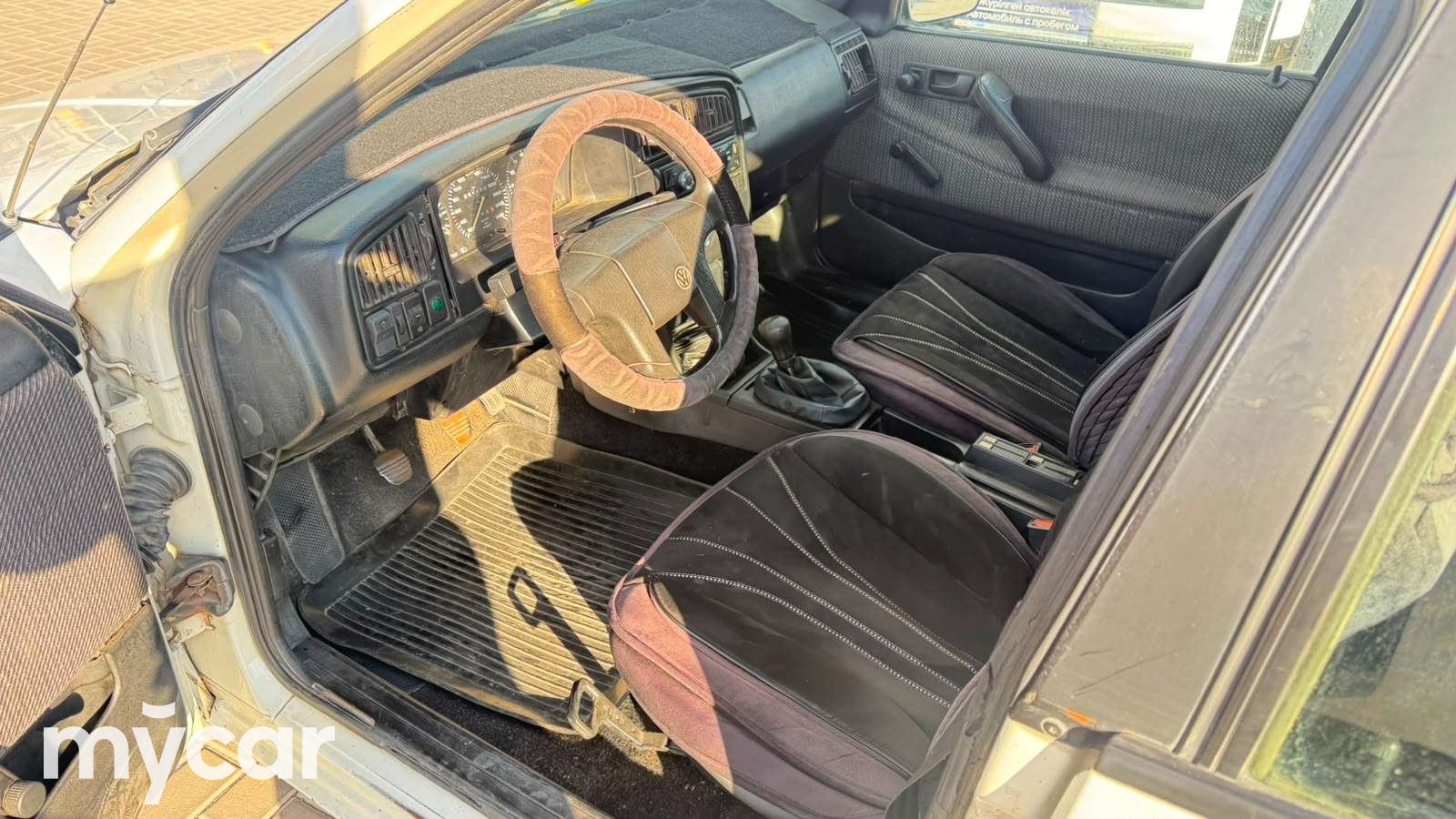 Volkswagen Passat 1992
