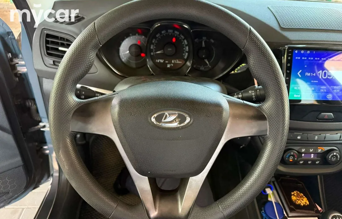 LADA Vesta 2017