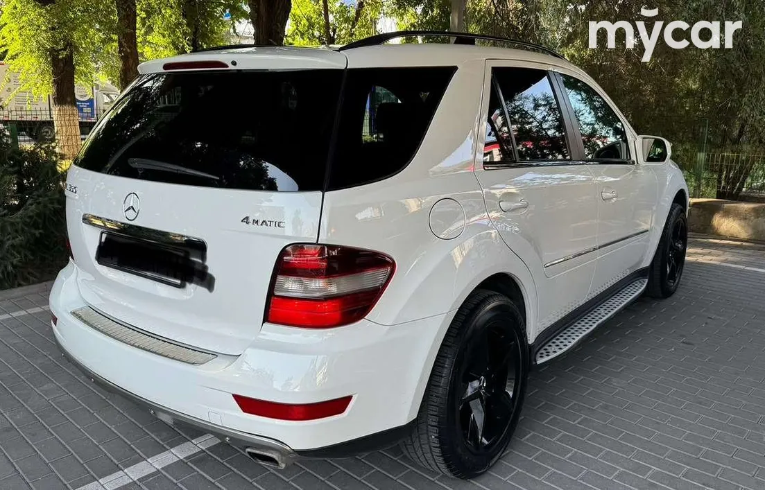 Mercedes-Benz M-Класс 2010