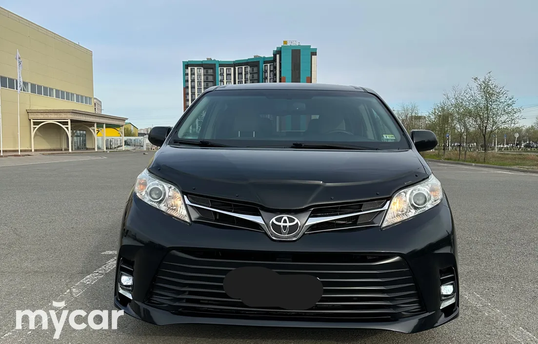 Toyota Sienna 2015