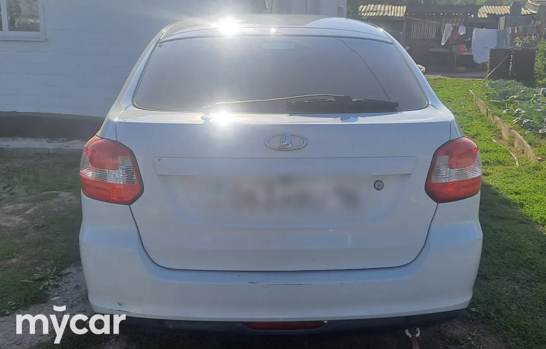 LADA Granta 2015