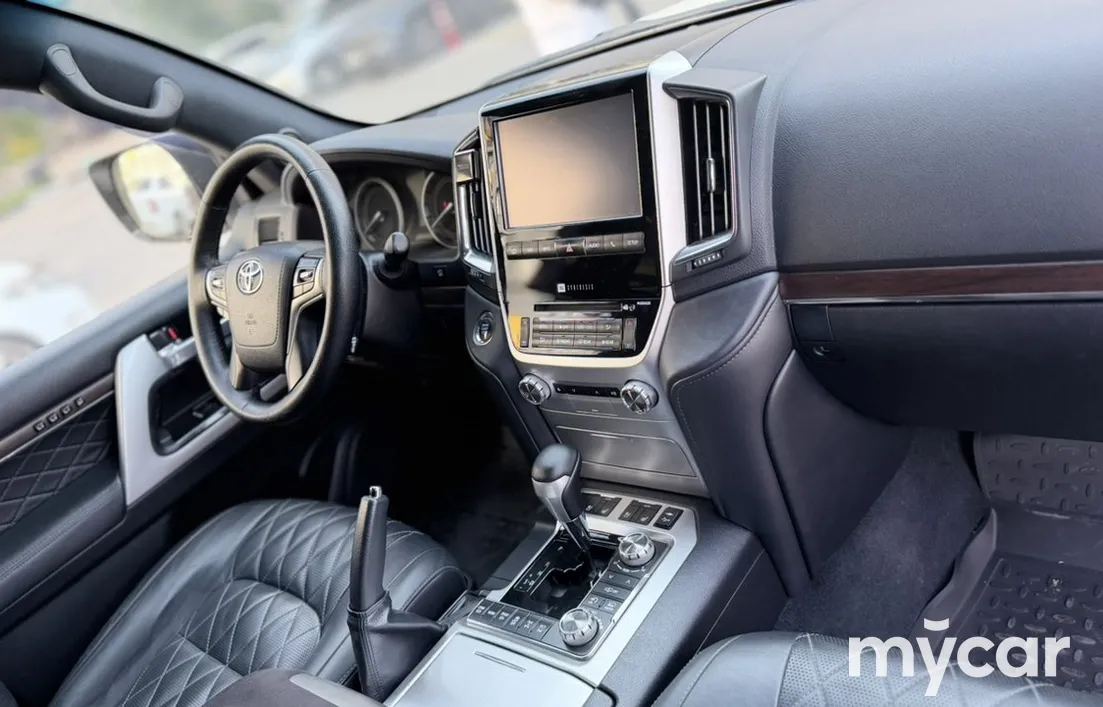 Toyota Land Cruiser 2017