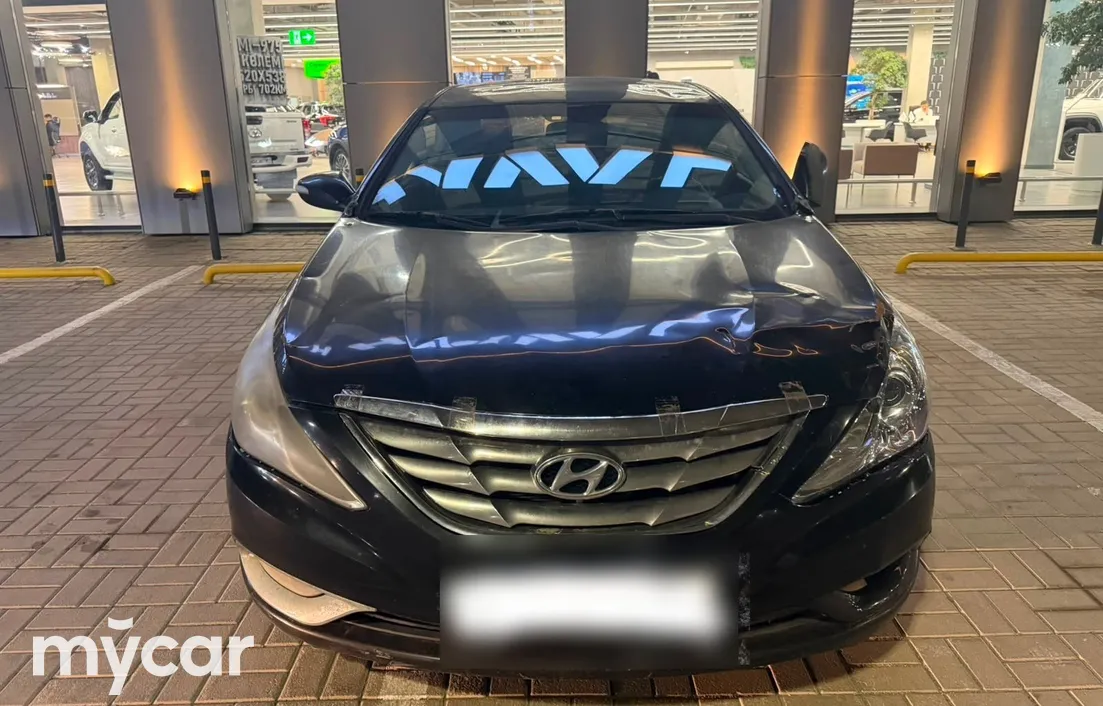 Hyundai Sonata 2010