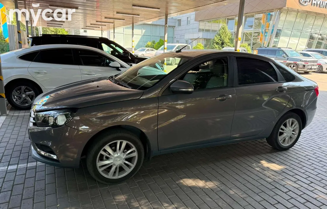 LADA Vesta 2017