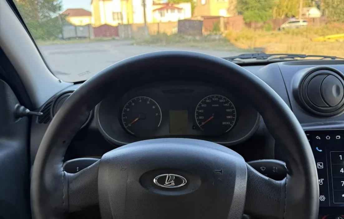 LADA Granta 2014