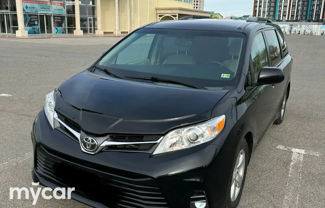 Toyota Sienna 2015