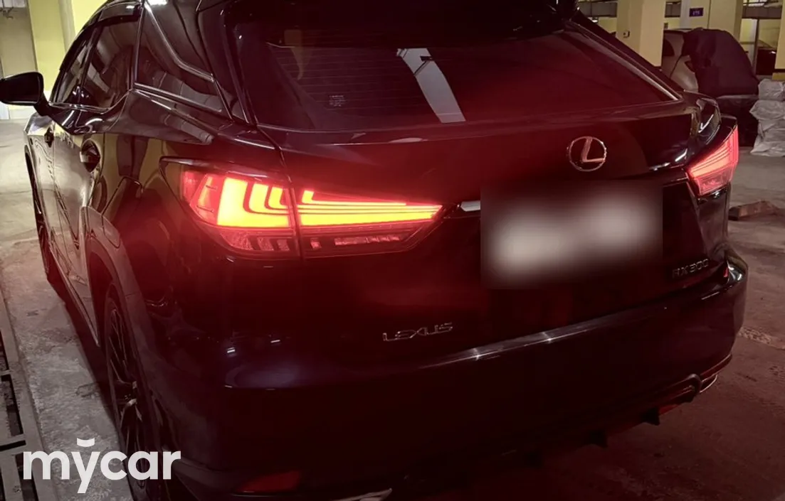 Lexus RX 2019