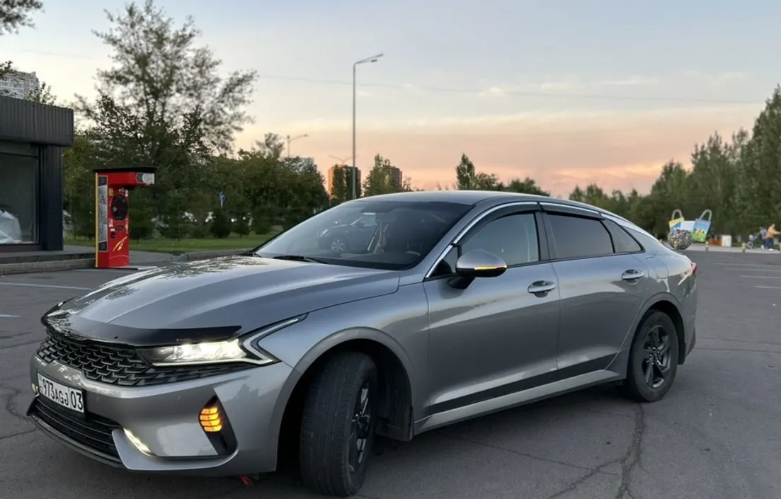 Kia K5 2021