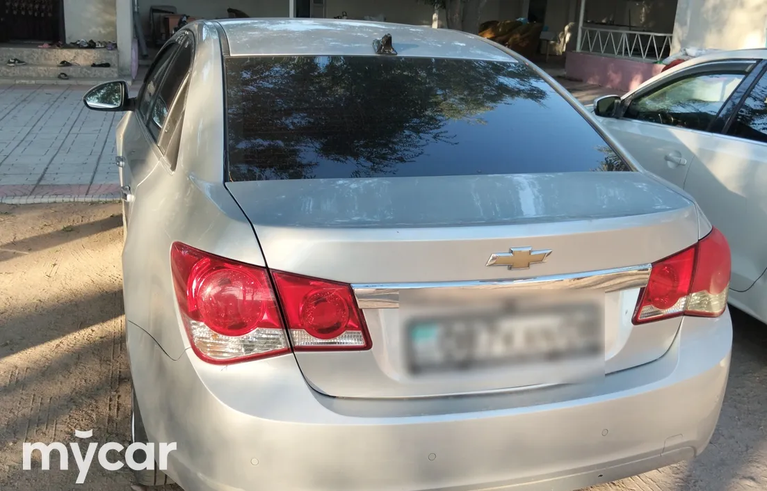 Chevrolet Cruze 2011