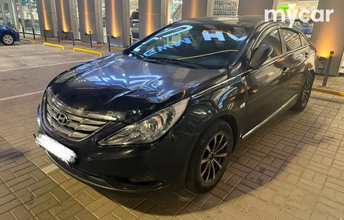 Hyundai Sonata 2010