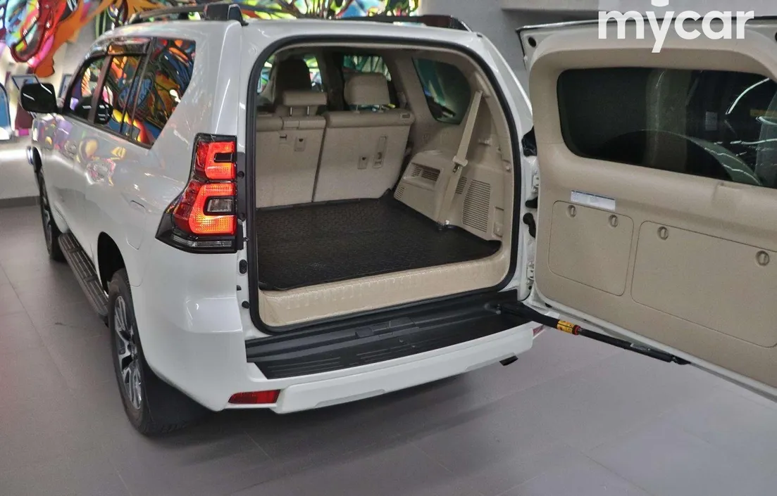 Toyota Land Cruiser Prado 2022