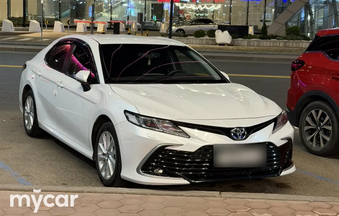 Toyota Camry 2024
