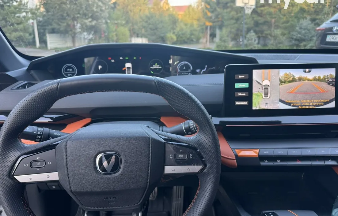 Changan UNI-V 2025
