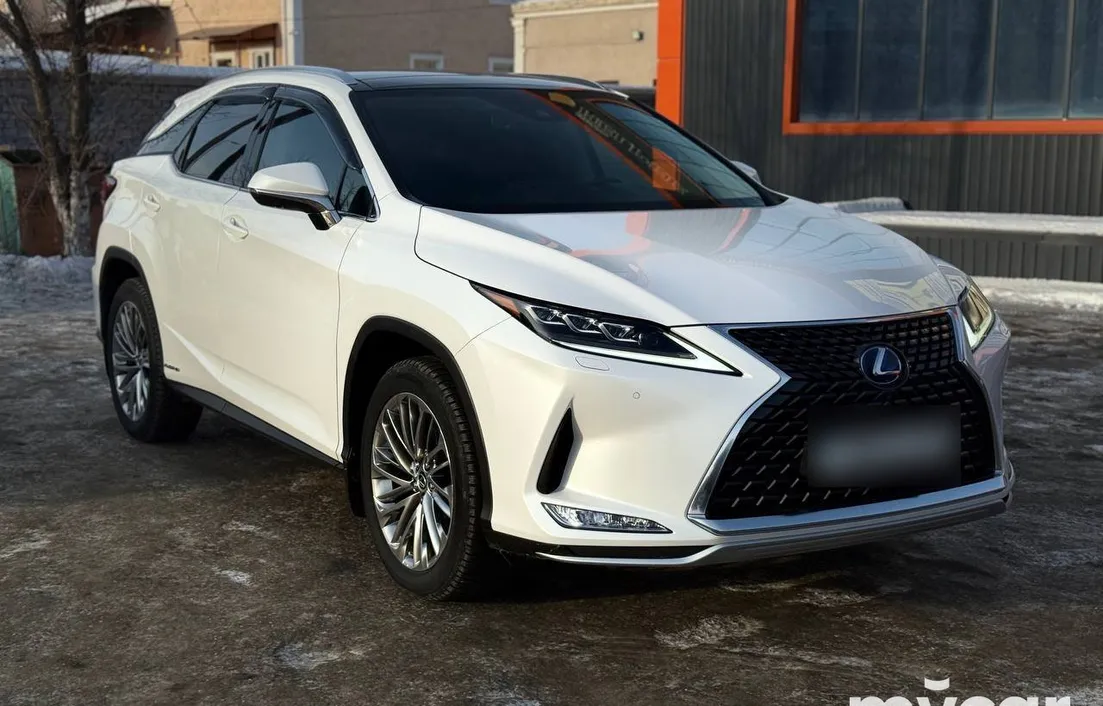 Lexus RX 2021