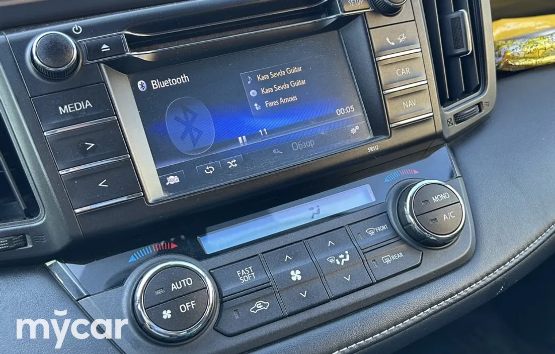 Toyota RAV4 2015