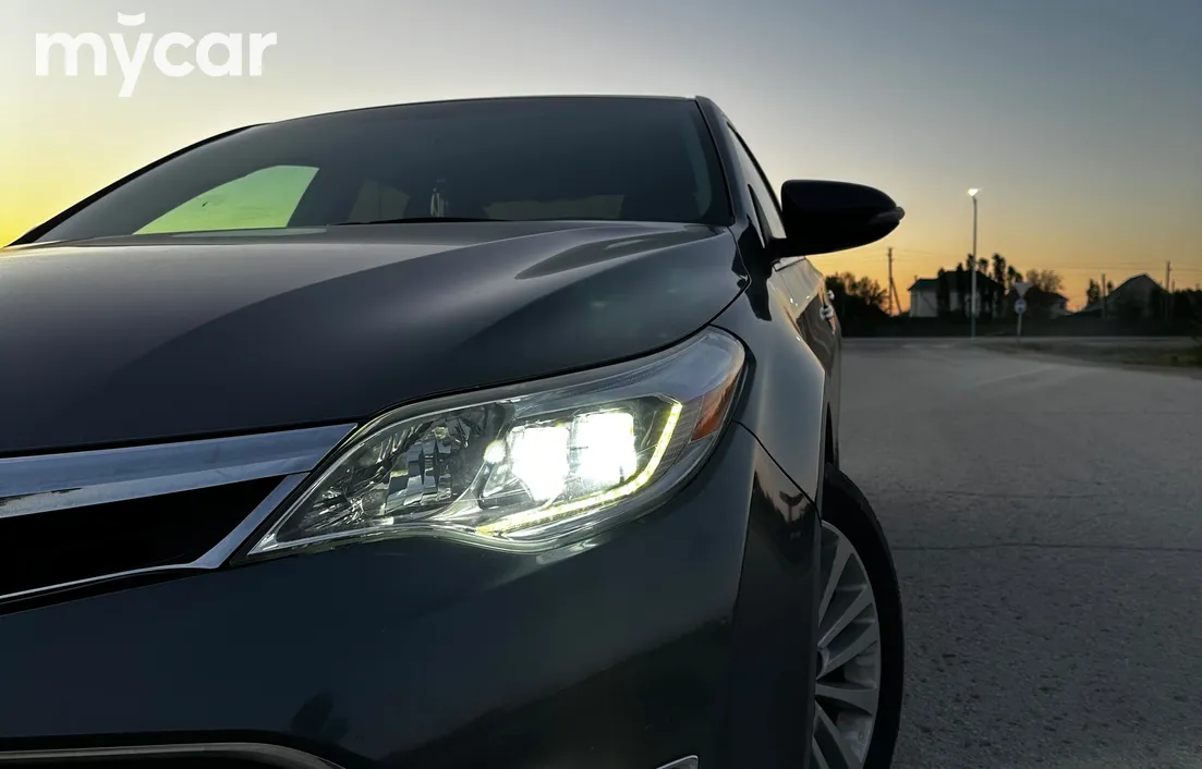 Toyota Avalon 2013