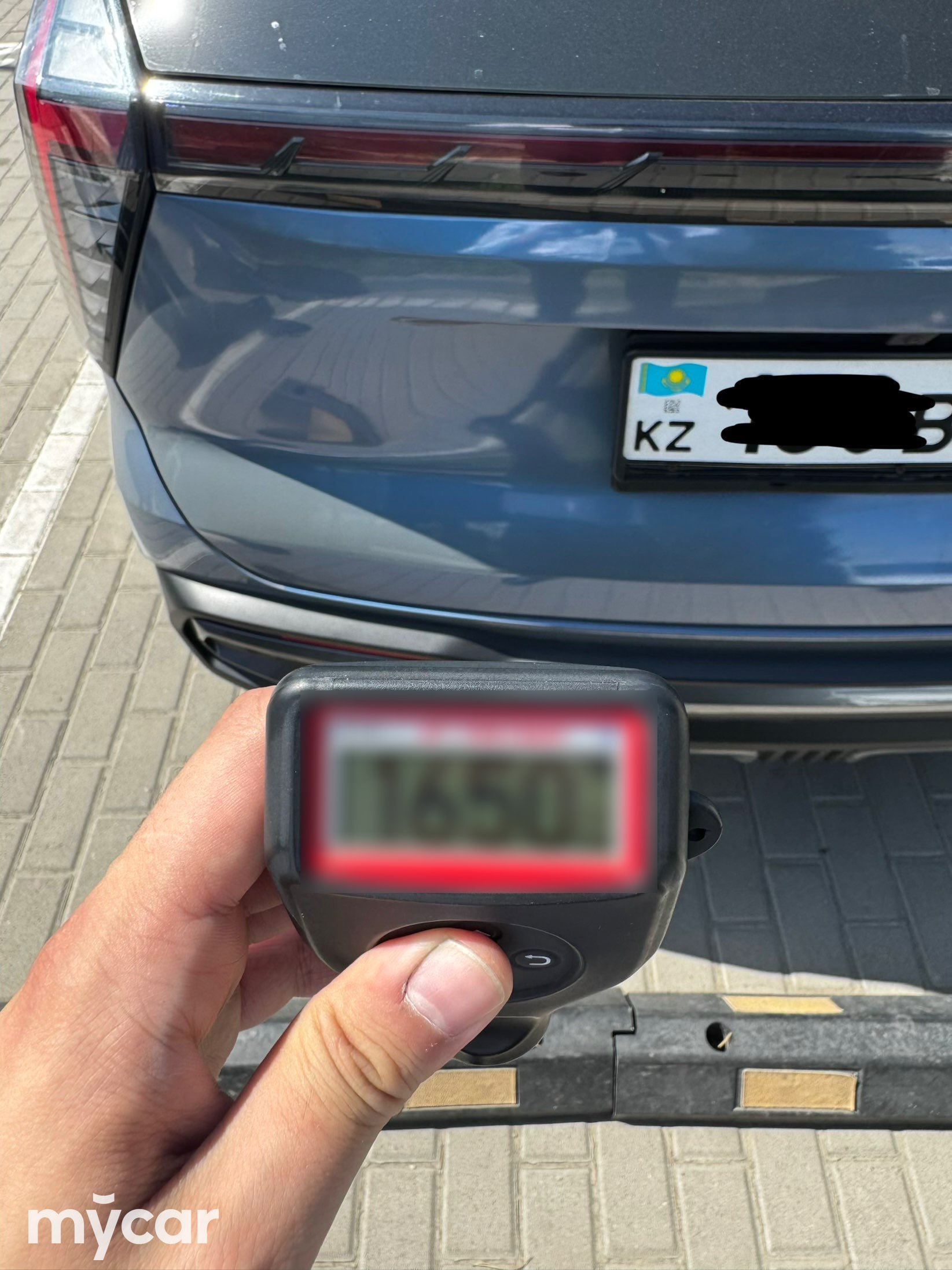 Geely Atlas 2024
