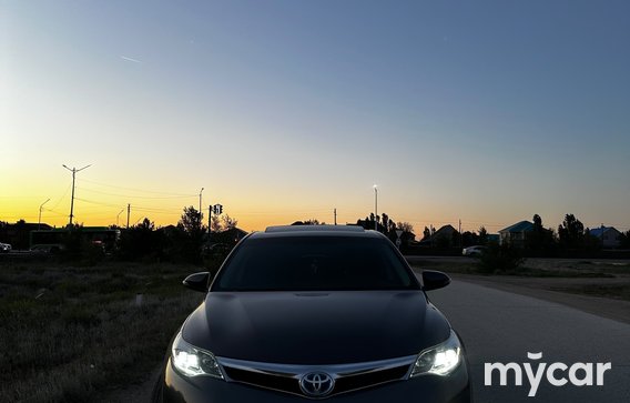 Toyota Avalon 2013