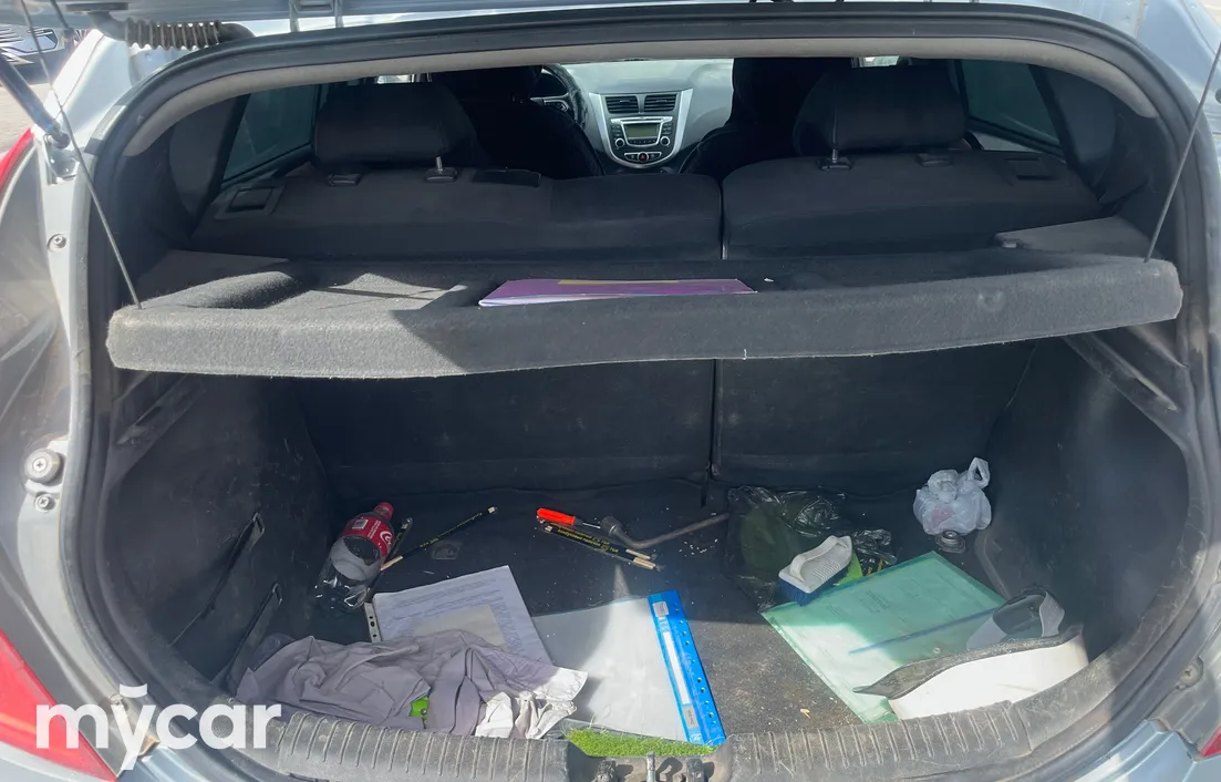 Hyundai Accent 2013