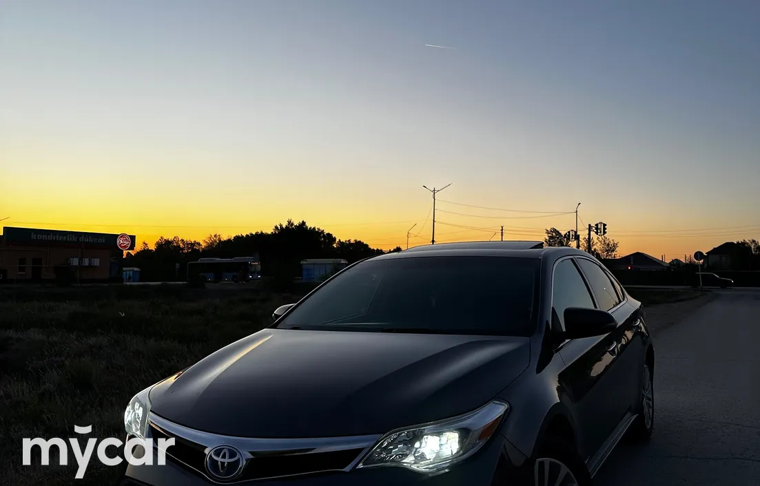 Toyota Avalon 2013