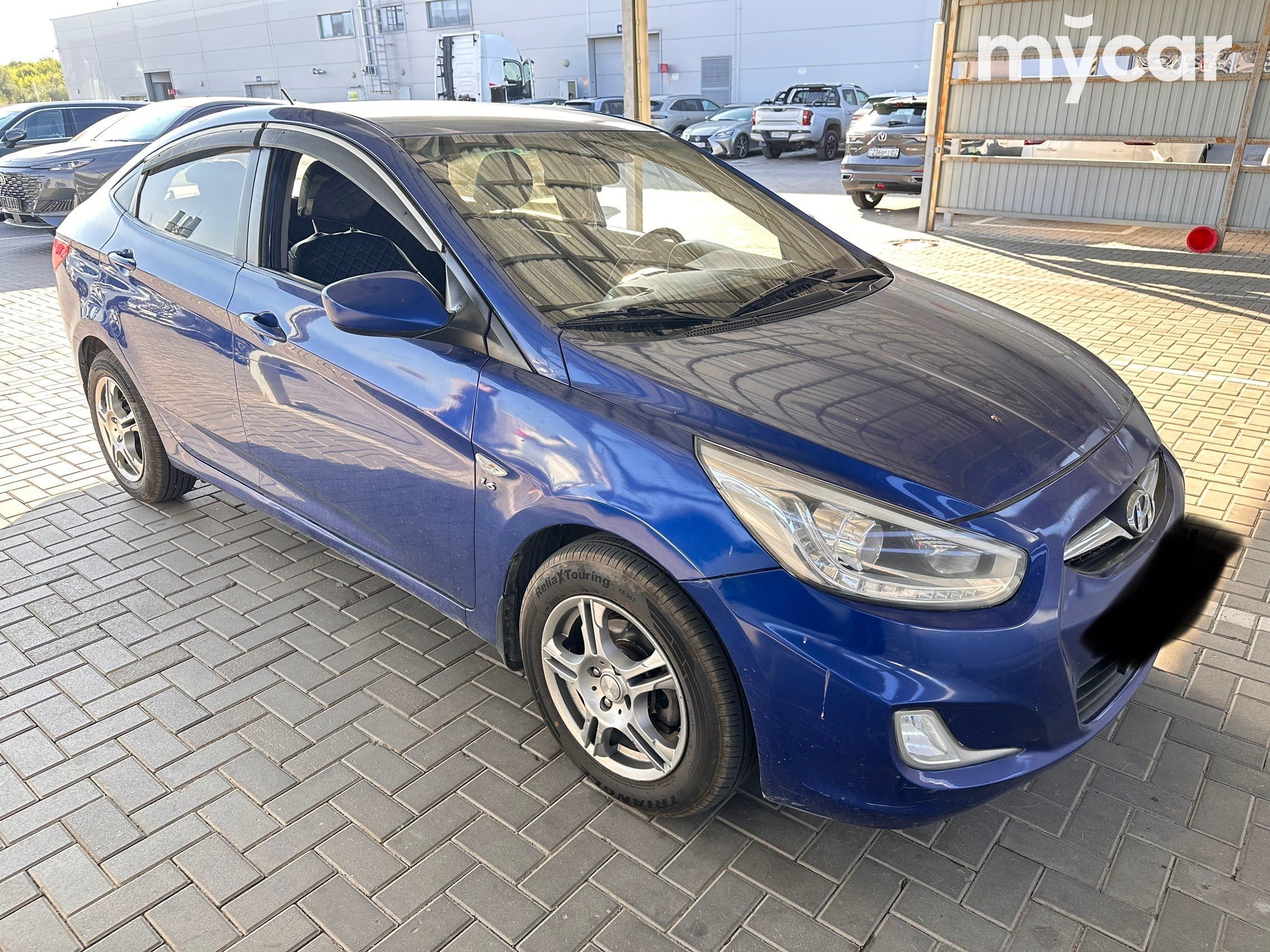 Hyundai Accent 2013