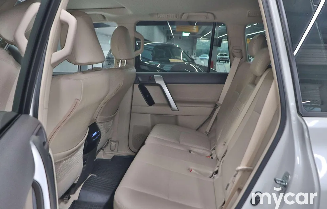 Toyota Land Cruiser Prado 2022