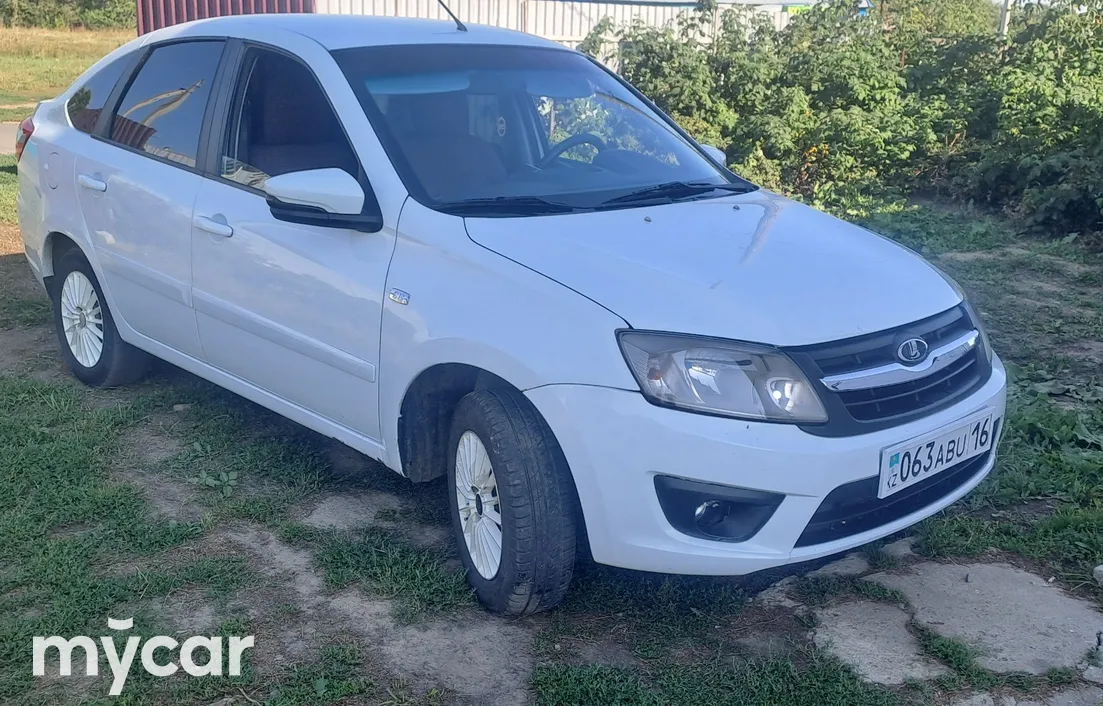 LADA Granta 2015