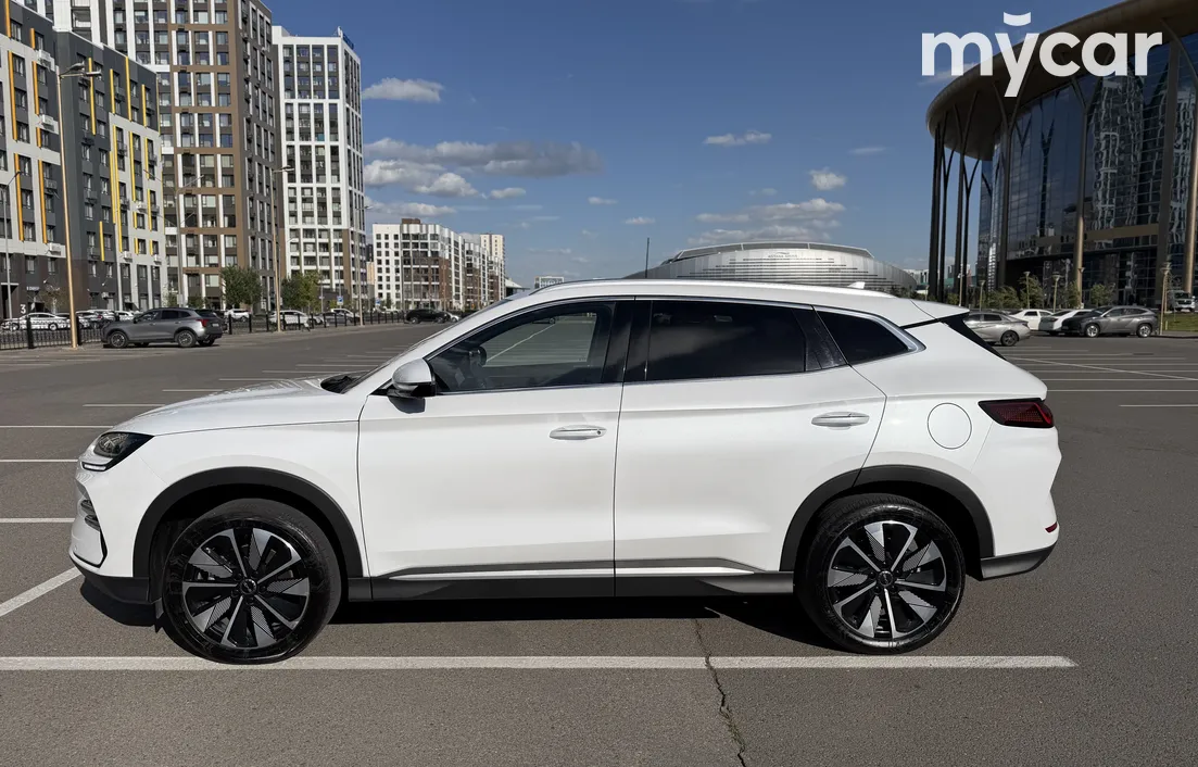 BYD Song Plus EV 2025