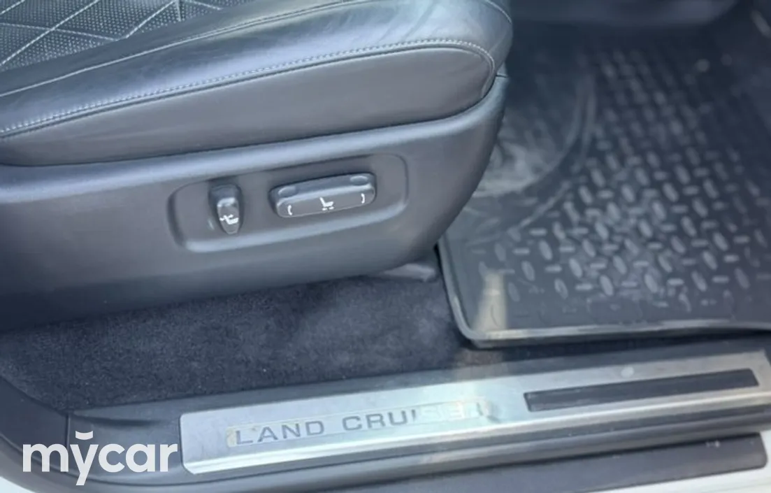 Toyota Land Cruiser 2017