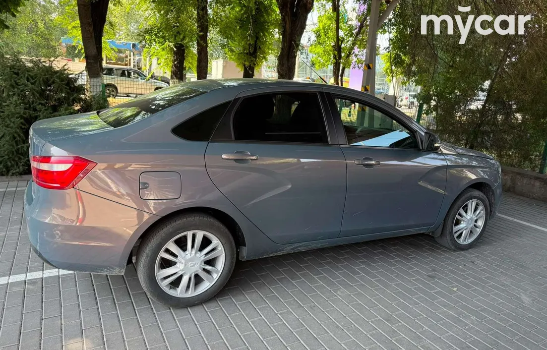 LADA Vesta 2017