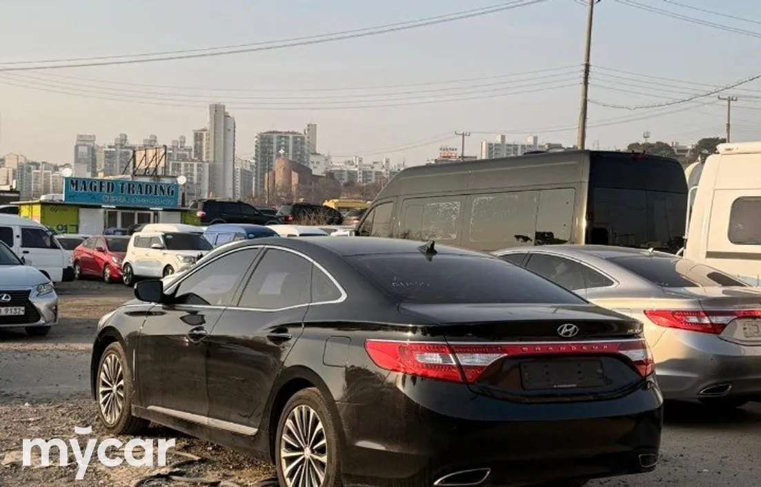 Hyundai Grandeur 2014