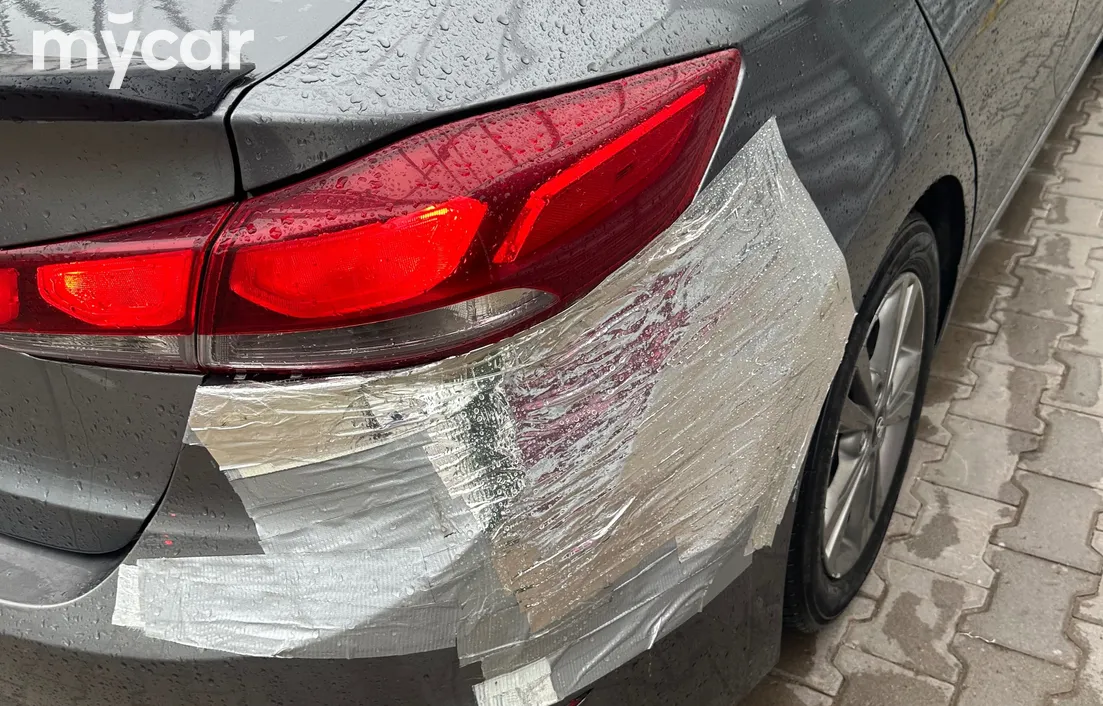 Hyundai Elantra 2018