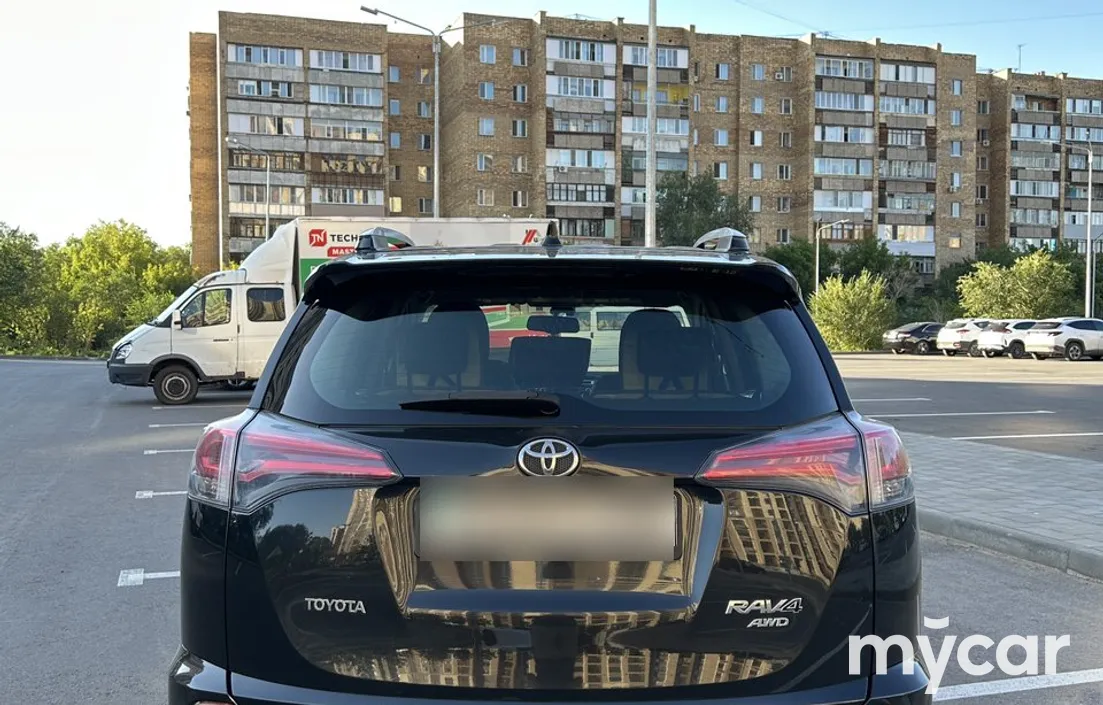 Toyota RAV4 2015