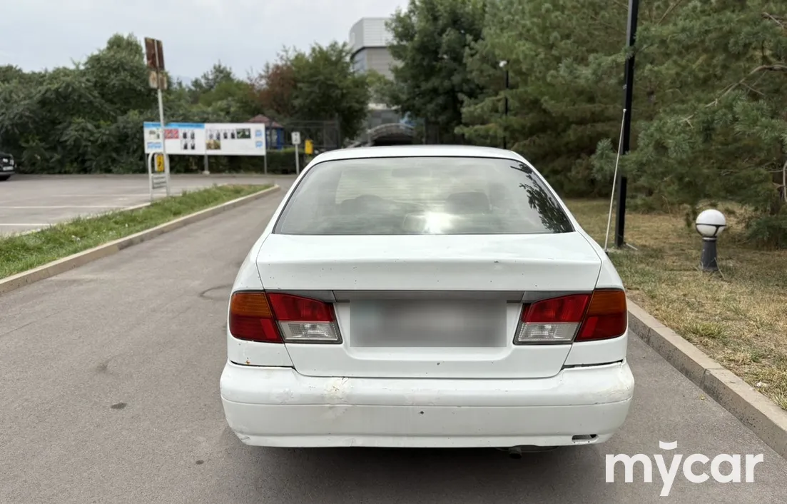 Nissan Primera 1999