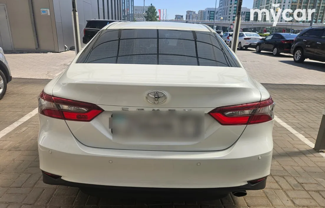 Toyota Camry 2023