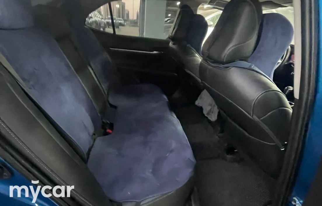 Toyota Camry 2019