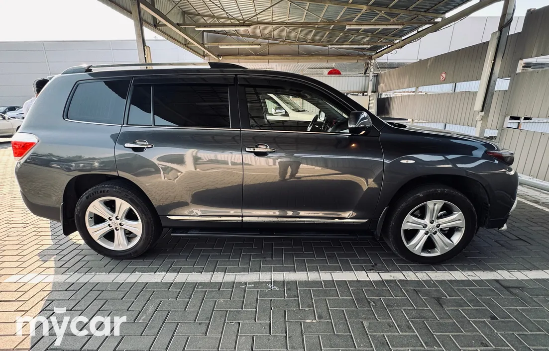 Toyota Highlander 2011
