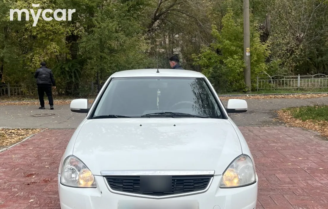 LADA Priora 2015