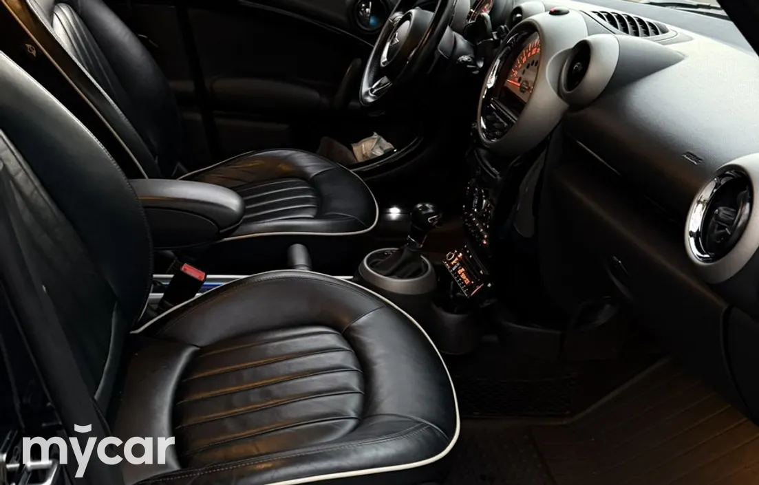 Mini Countryman 2011