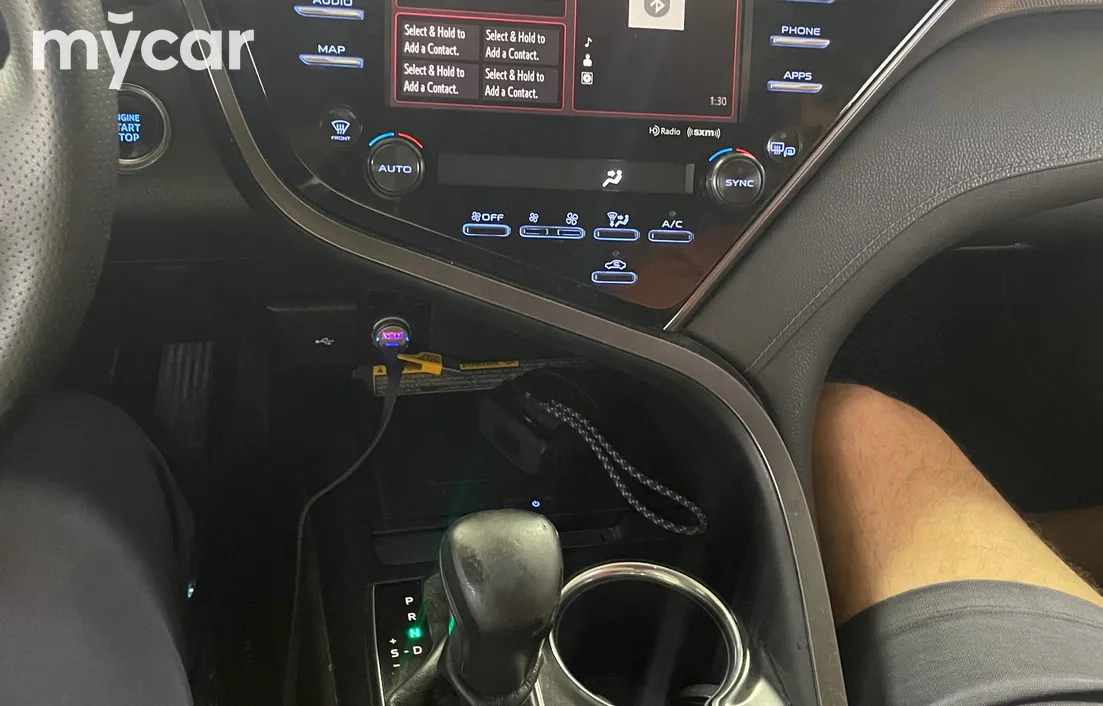 Toyota Camry 2019