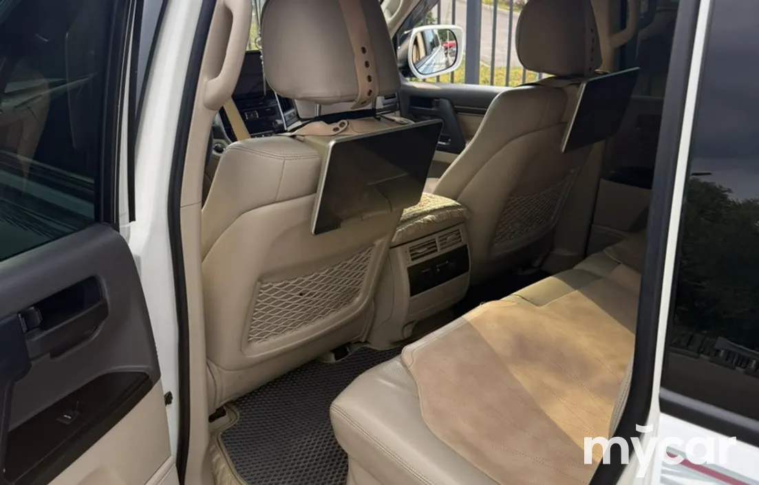 Toyota Land Cruiser 2020