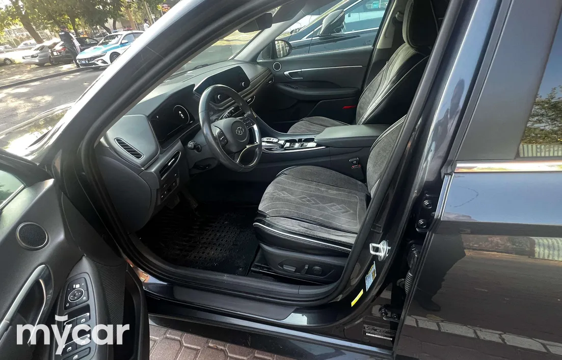 Hyundai Sonata 2020